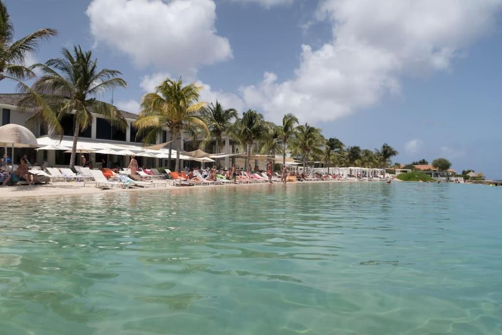Goudhaen Luxury Private Apartments Jan Thiel Beach 외부 사진