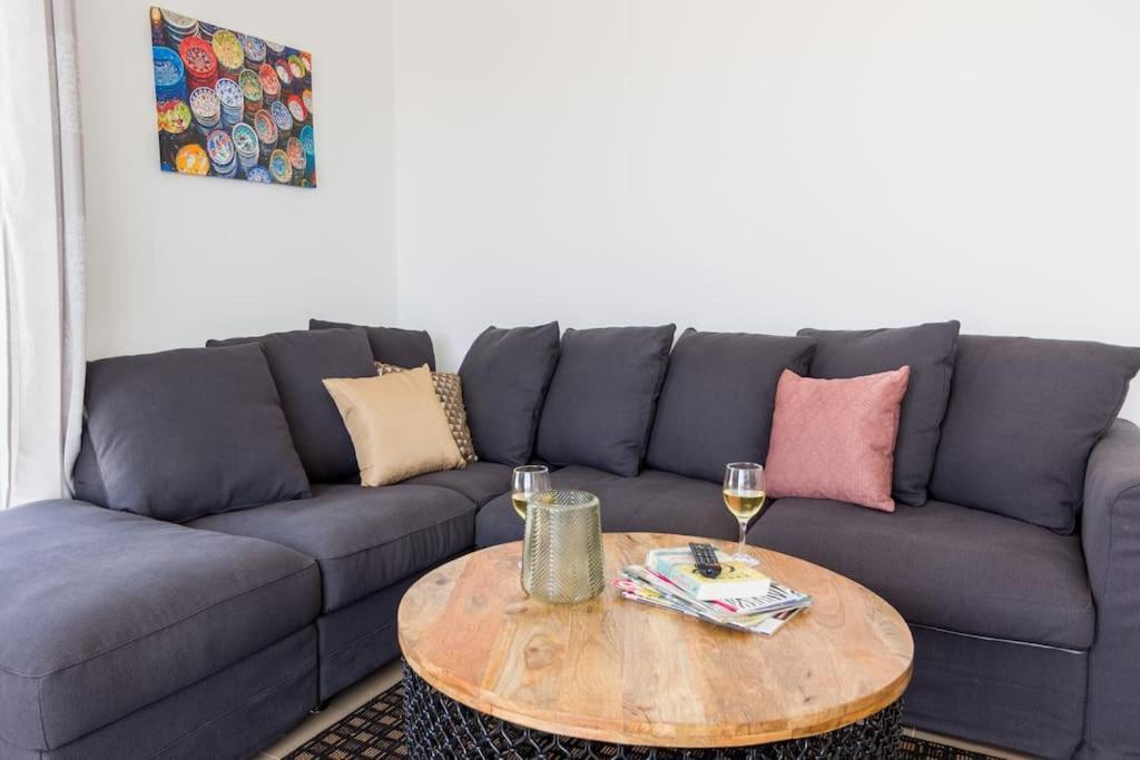 Goudhaen Luxury Private Apartments Jan Thiel Beach 외부 사진